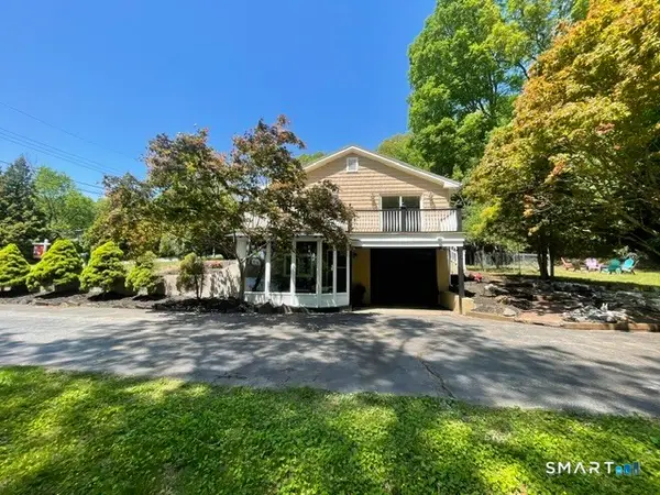 106 Lucas Park Road, Norwich, CT 06360