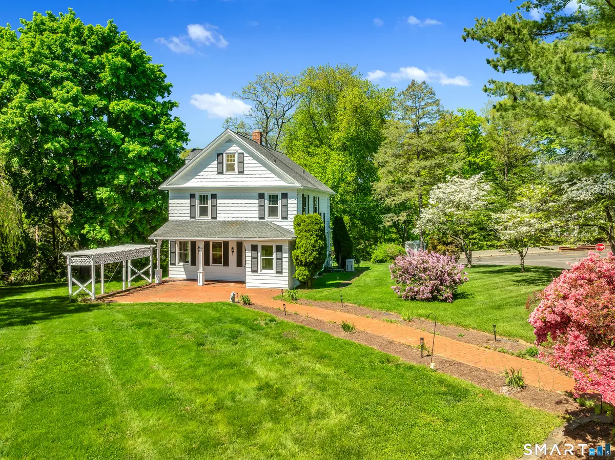 286 Daniels Farm Road, Trumbull, CT 06611 - #1