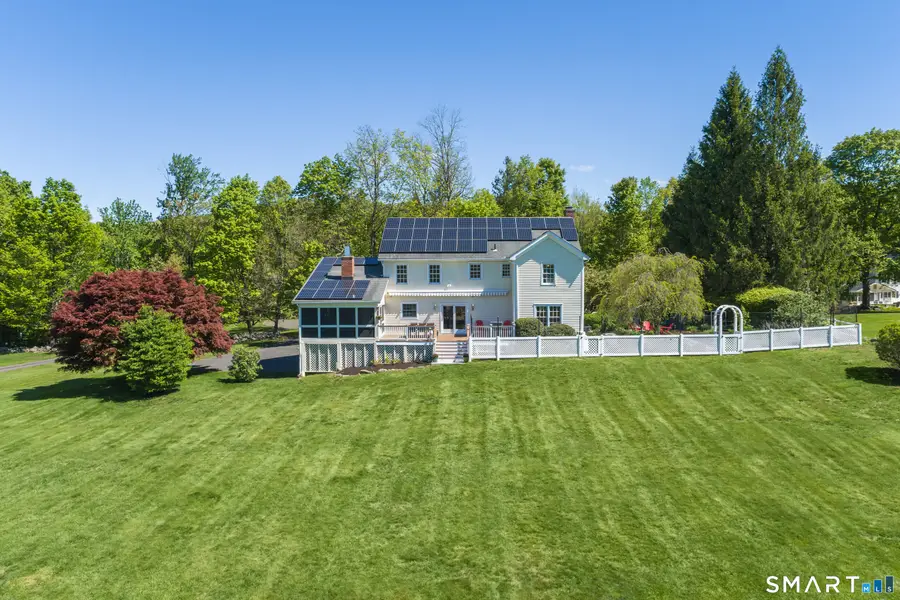 9 Schoolhouse Place, Ridgefield, CT 06877 - #2