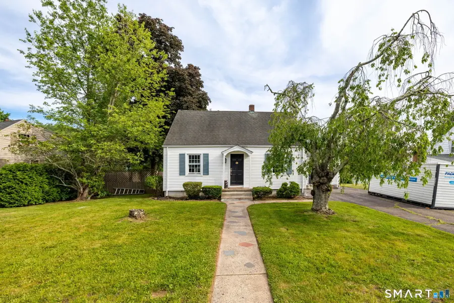 32 Belvedere Road, North Haven, CT 06473 - #3