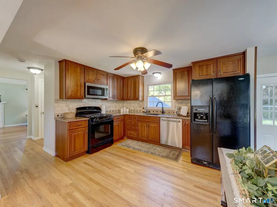 49 Whitehall Drive, East Hartford, CT 06118 - #3
