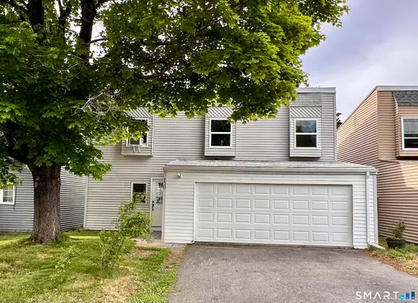 10 Inverness Lane, Middletown, CT 06457