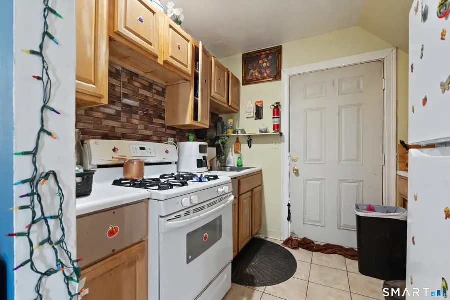 44 Woodland Street, New Britain, CT 06051 - #3