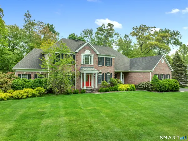 105 Beecher Road, Woodbridge, CT 06525