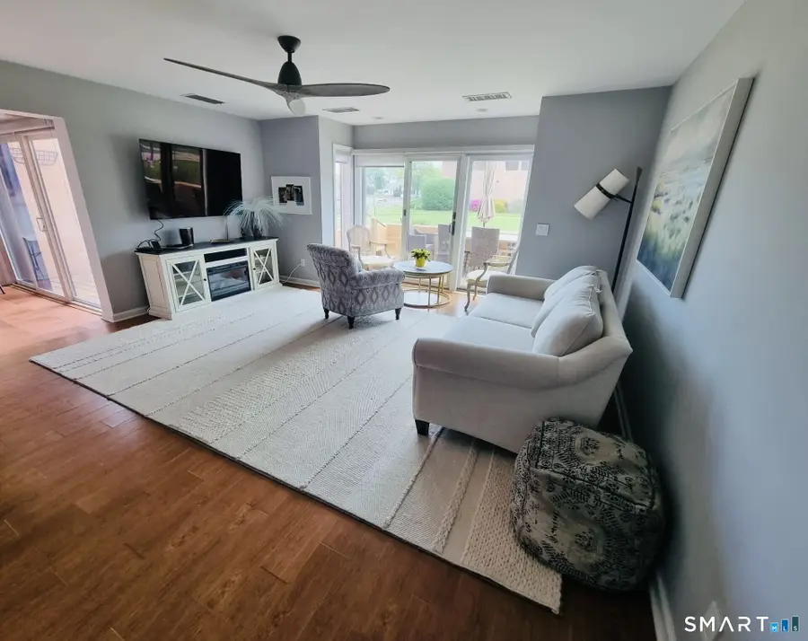 350 Grovers Avenue #10A, Bridgeport, CT 06605 - #2