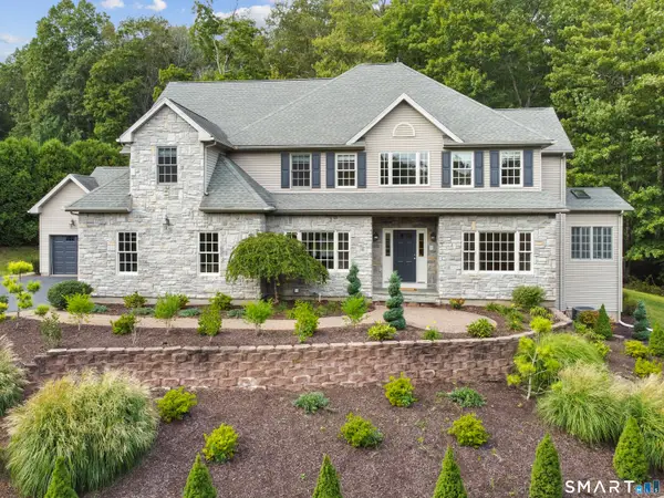 7 Mountainside Road, West Hartford, CT 06107