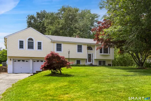 13 Donnelly Drive, New Fairfield, CT 06812