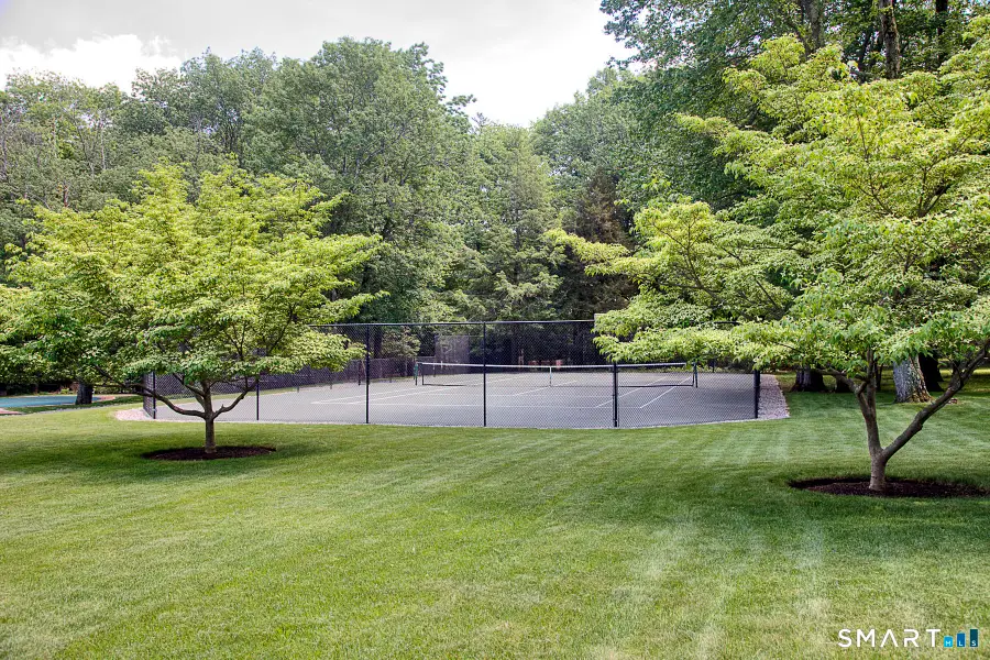 637 Valley Road, New Canaan, CT 06840 - #2
