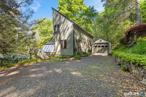 163 Kiev Drive, Southbury, CT 06488