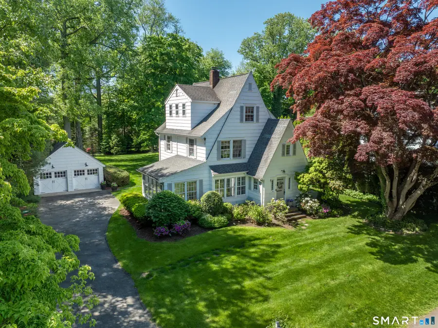 8 Woodland Drive, Darien, CT 06820 - #2
