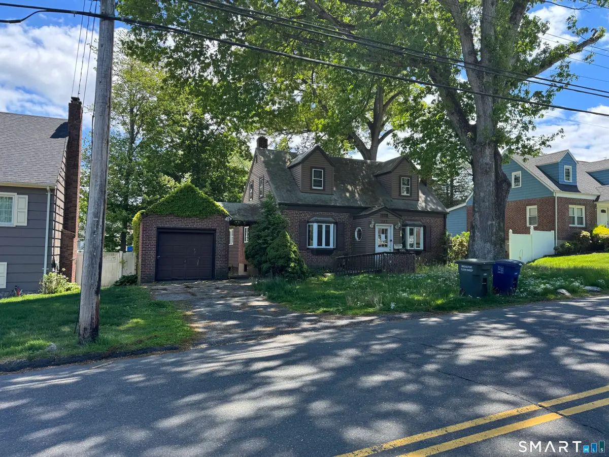 337 Jewett Avenue, Bridgeport, CT 06606 - #1