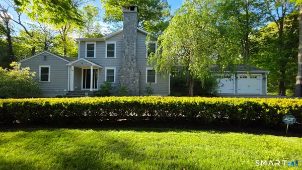 14 Fullmar Lane, Norwalk, CT 06850