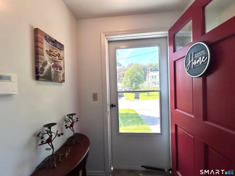 70 Guilford Drive, Bridgeport, CT 06606 - #3