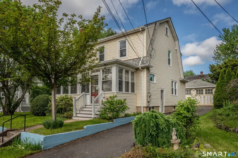 17 Troy Street, West Hartford, CT 06119 - #3