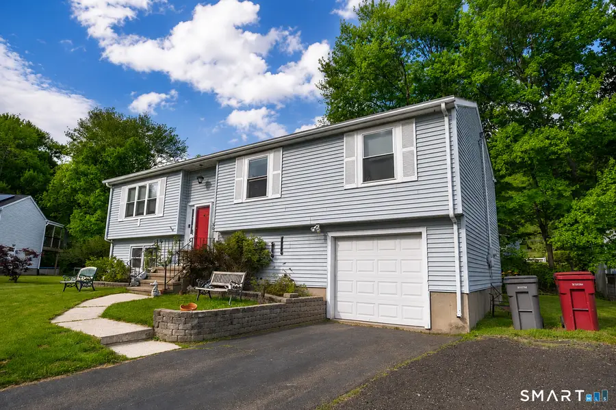 39 Harlow Court, Naugatuck, CT 06770 - #2