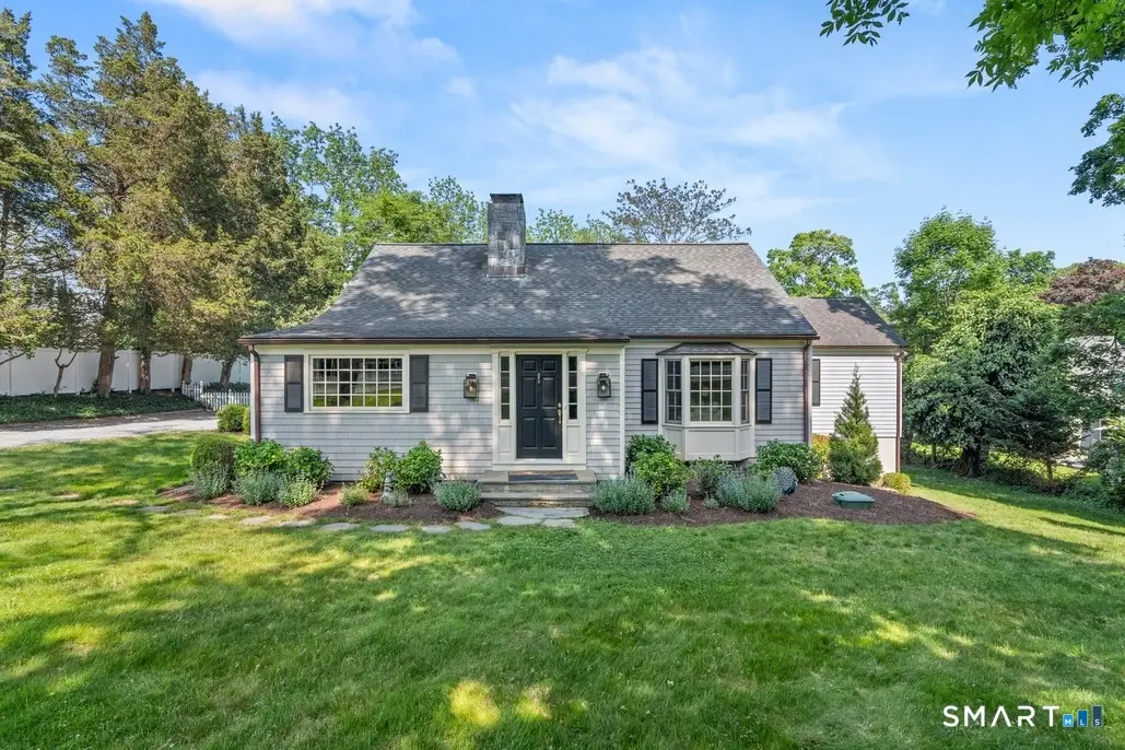 28 East Lane, Darien, CT 06820 - #1