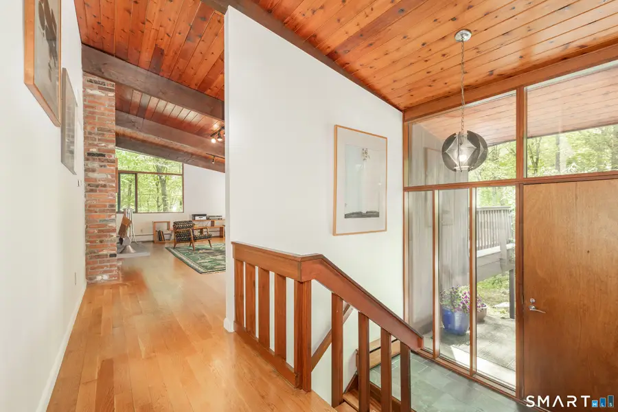 11 Forest Trail, Woodbridge, CT 06525 - #2