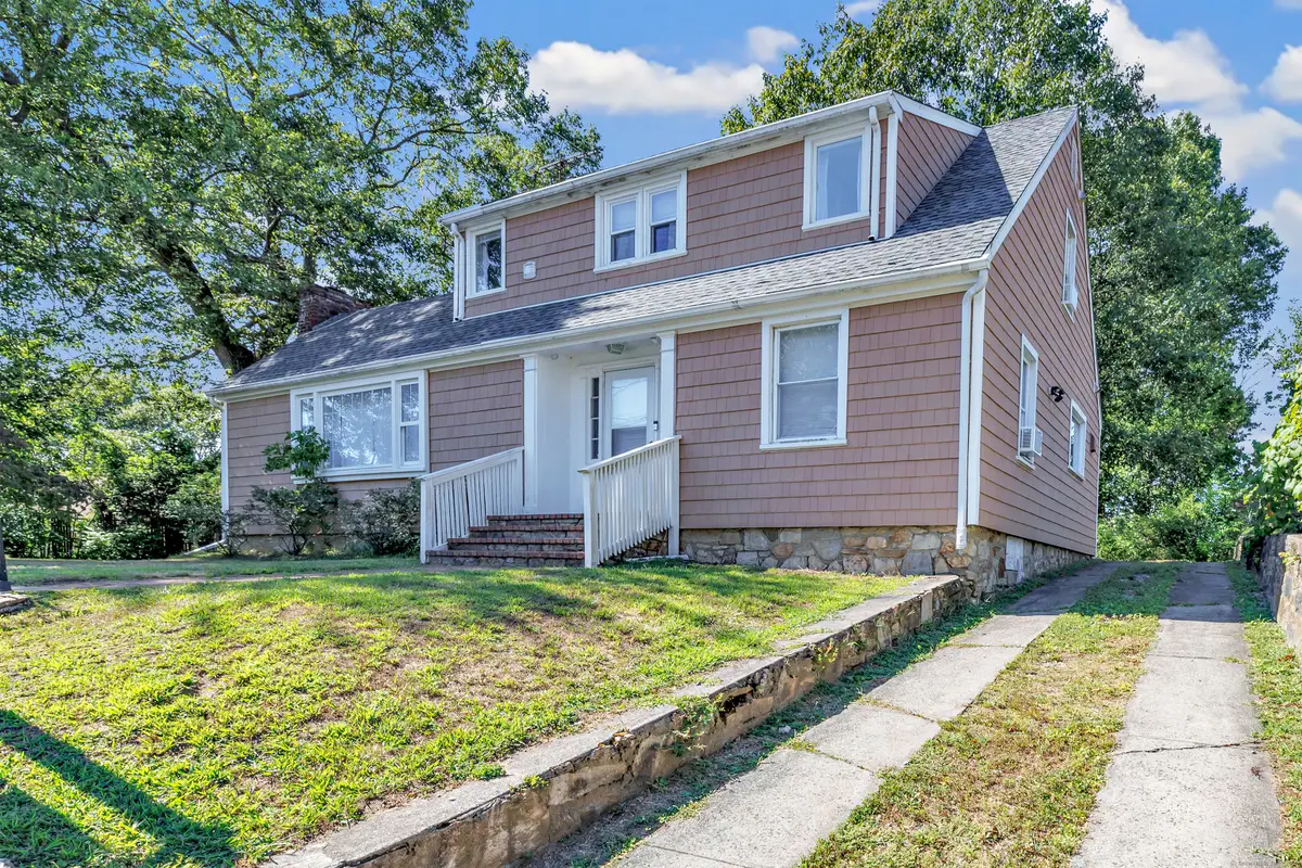 86 Vanguard Street, Bridgeport, CT 06606 - #1