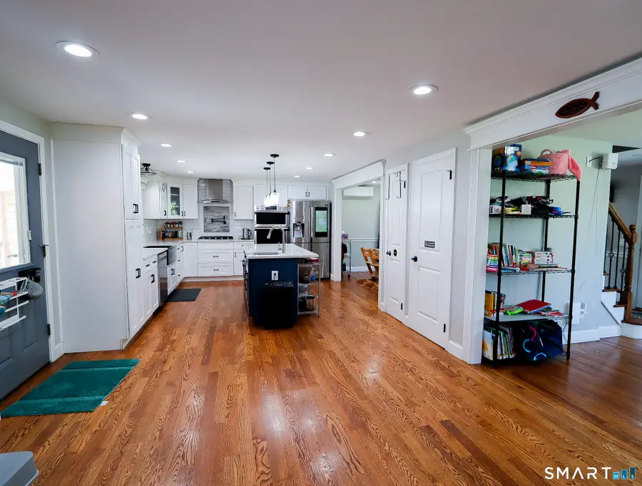 585 Burnham Street, East Hartford, CT 06108 - #3