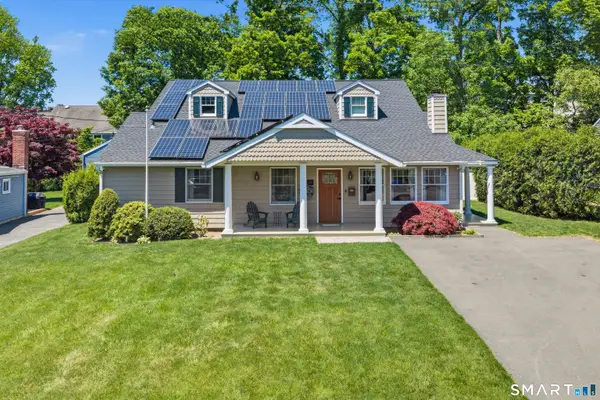 39 Kenilworth Drive West, Stamford, CT 06902