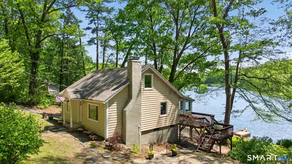 35 Hemlock Road, Granby, CT 06035