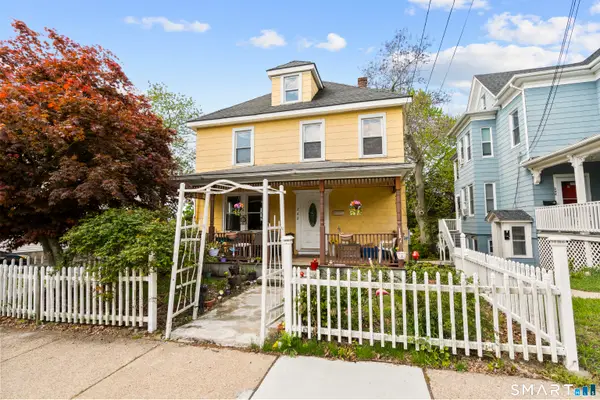 242 Crystal Avenue, New London, CT 06320