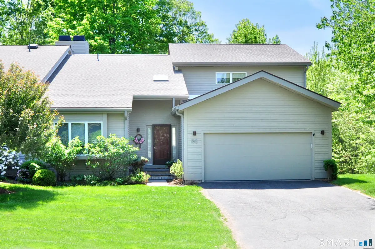 24 Gatewood #24, Avon, CT 06001 - #1