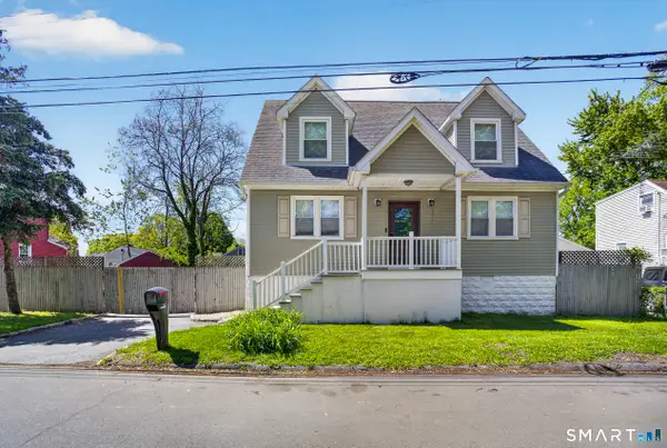 365 Roosevelt Avenue, Stratford, CT 06615