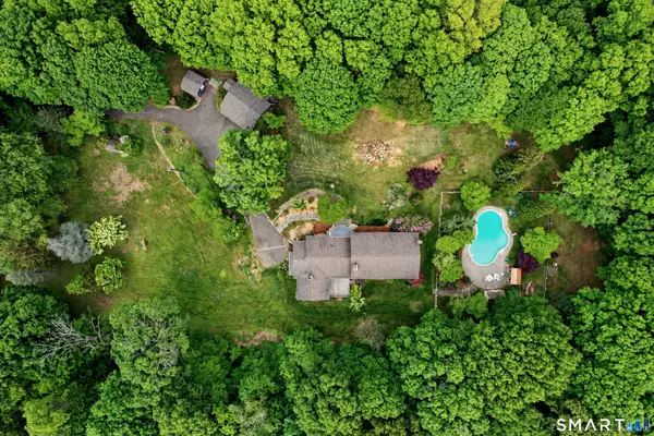 16 Shady Lane, Redding, CT 06896