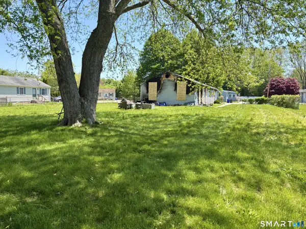 17 Joliet Court, Groton, CT 06340
