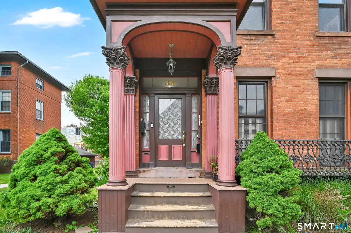 33 Congress Street #C, Hartford, CT 06114 - #1