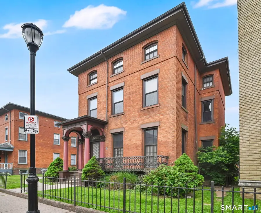 33 Congress Street #C, Hartford, CT 06114 - #3