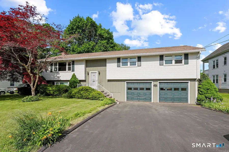 142 Wolcott Hill Road, Wethersfield, CT 06109 - #2