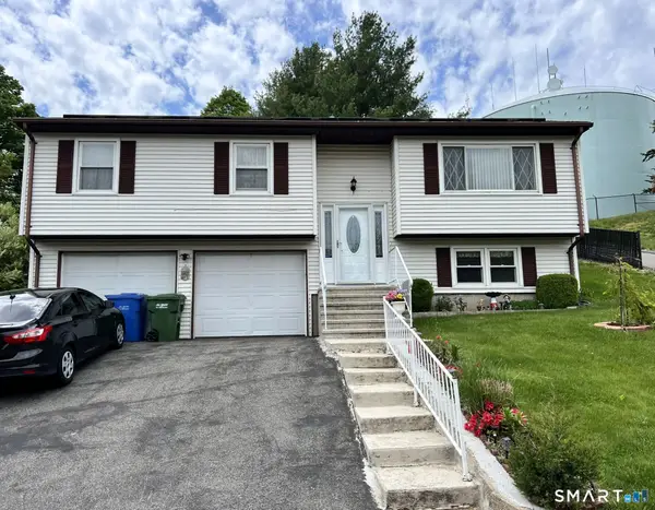 160 Cimarron Road, Middletown, CT 06457
