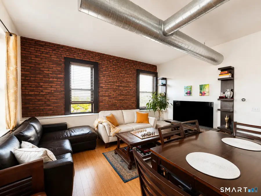 881 Lafayette Boulevard #4G, Bridgeport, CT 06604 - #2