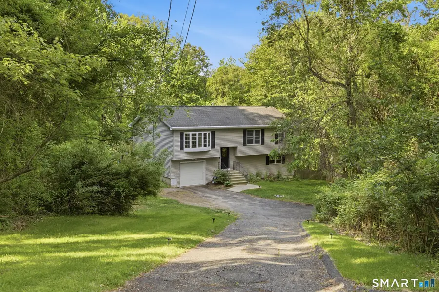 235 Crestwood Drive, Naugatuck, CT 06770 - #2