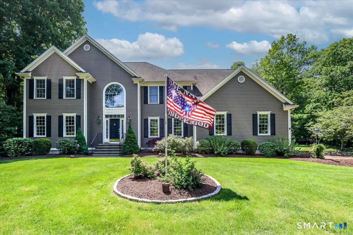 10 Canterbury Lane, Newtown, CT 06482 - #1