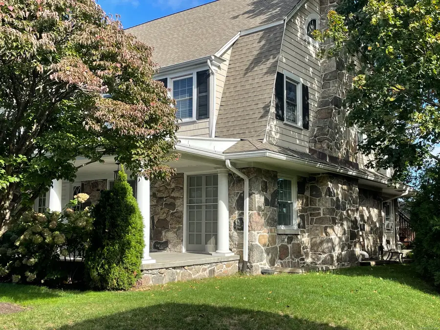 151 Courtland Avenue #1, Stamford, CT 06902 - #2