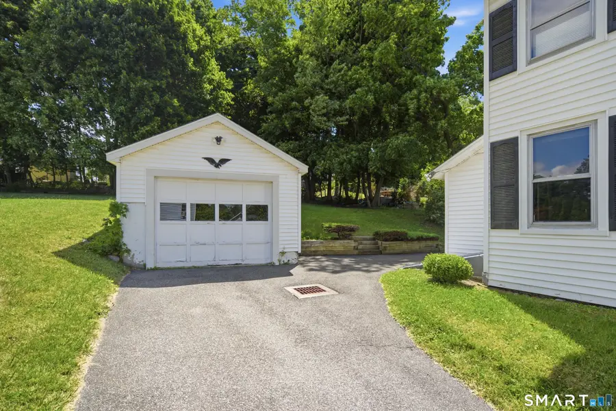 41 Jefferson Avenue, Danbury, CT 06810 - #3