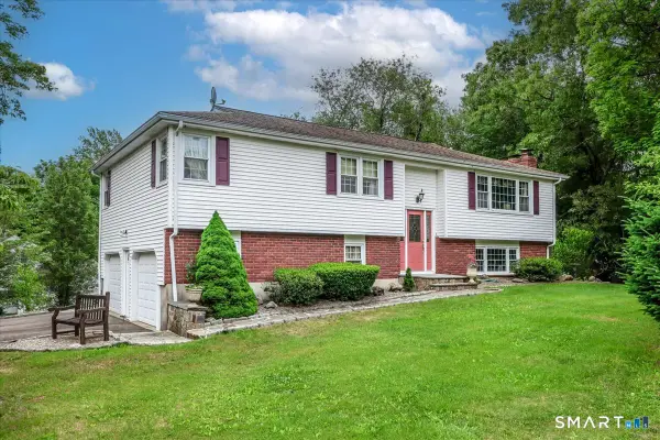 3 Poe Place, Shelton, CT 06484