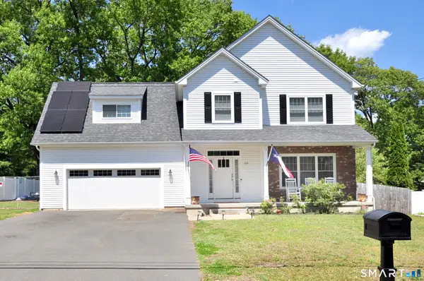 20 Miller Terrace, Windsor Locks, CT 06096