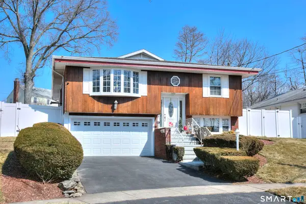 34 Richard Circle, Stratford, CT 06614