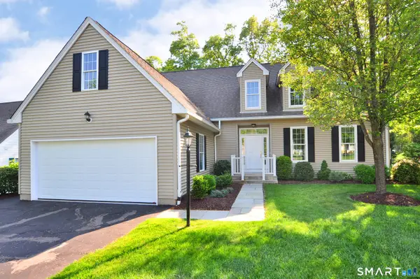 18 Cavendish Place #18, Avon, CT 06001
