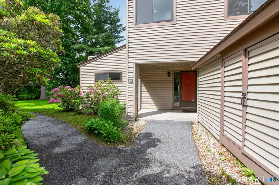 12 Sycamore Lane #12, Avon, CT 06001 - #2