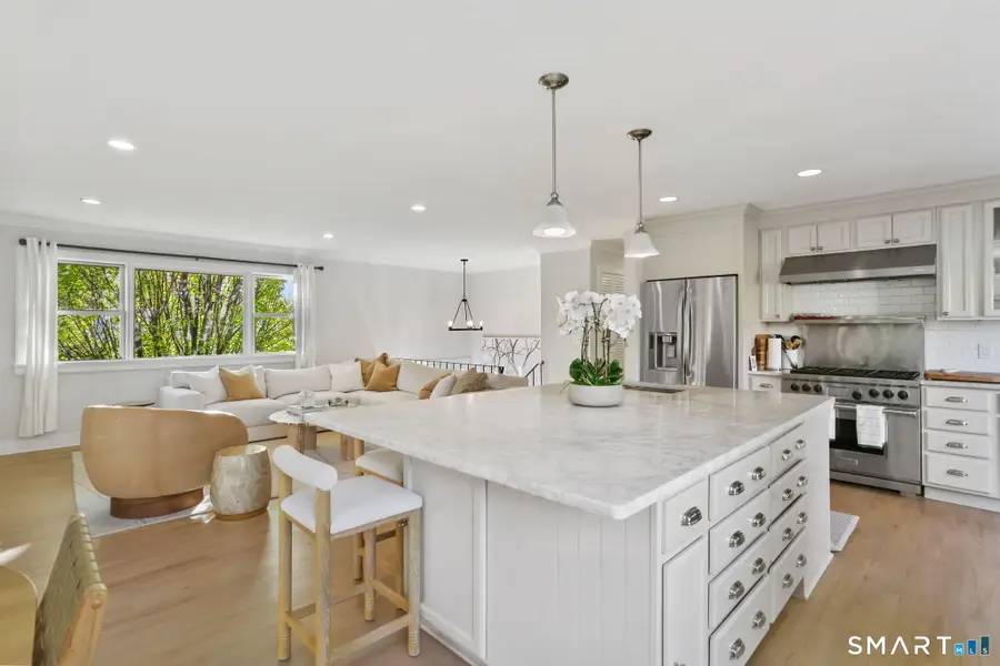 6 Meadowbank Road, Old Greenwich, CT 06870 - #3
