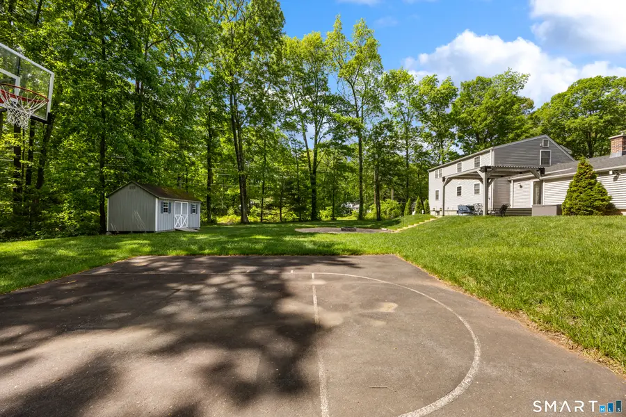 102 Knollwood Road, Farmington, CT 06032 - #3