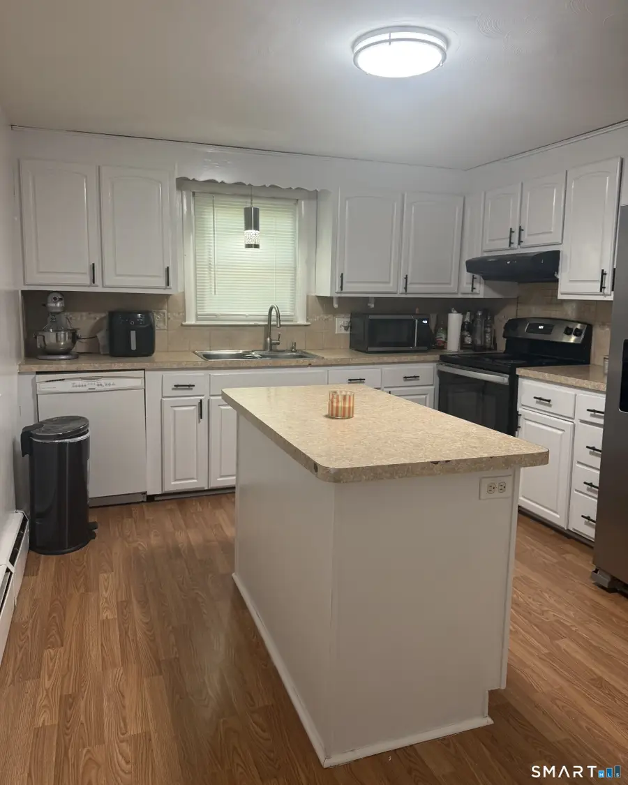Address Withheld By Seller, New Britain, CT 06051 - #2