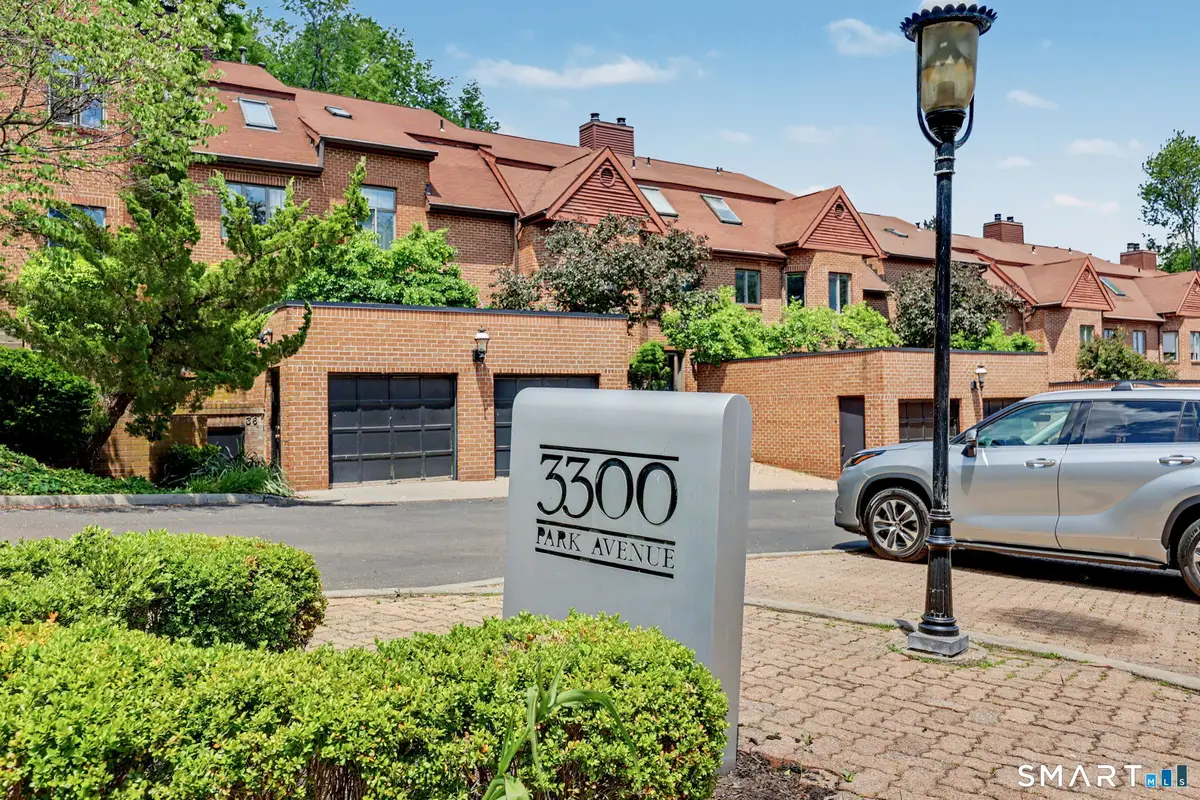 3300 Park Avenue #33, Bridgeport, CT 06604 - #1