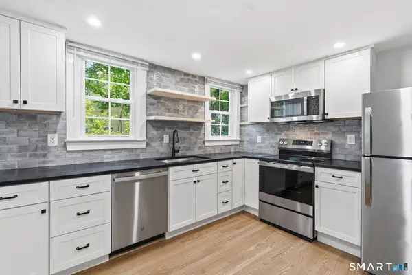 6 Belmont Place, Norwalk, CT 06853