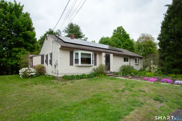 9-11 Winthrop Street, Simsbury, CT 06081